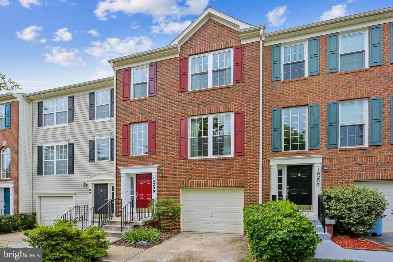 18209 Buskin Lane - Photo 1