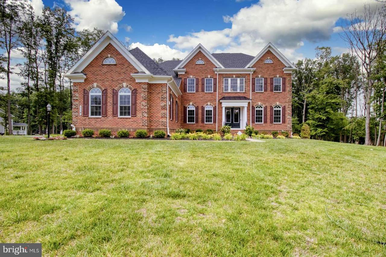 114 Greentree Farm Drive - Photo 1
