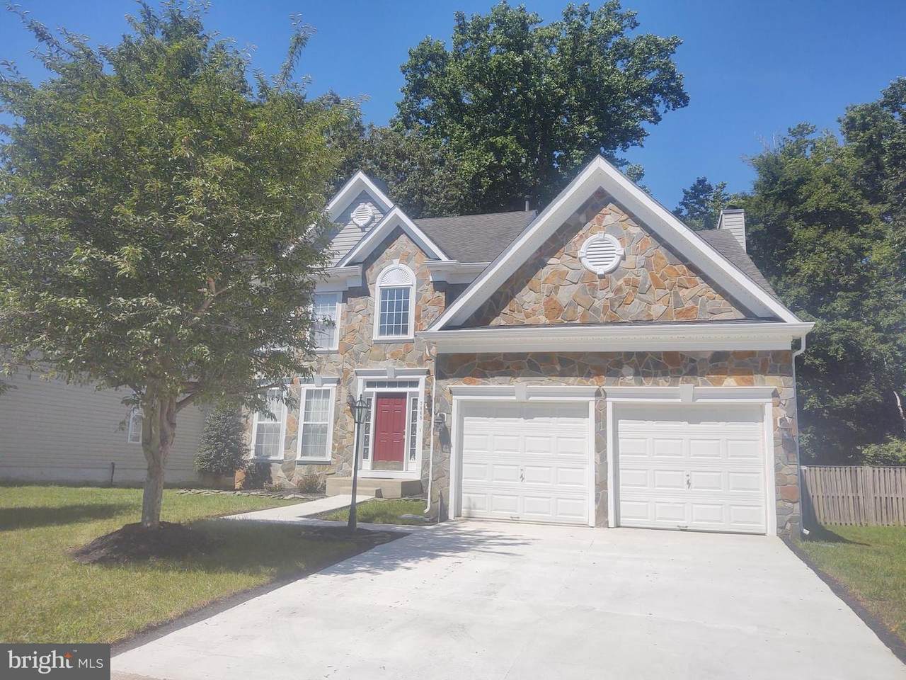 7865 King Arthur Court - Photo 1