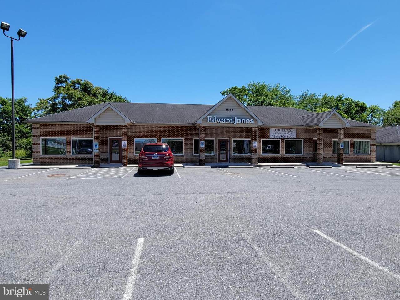11368 Williamsport Pike - Photo 1