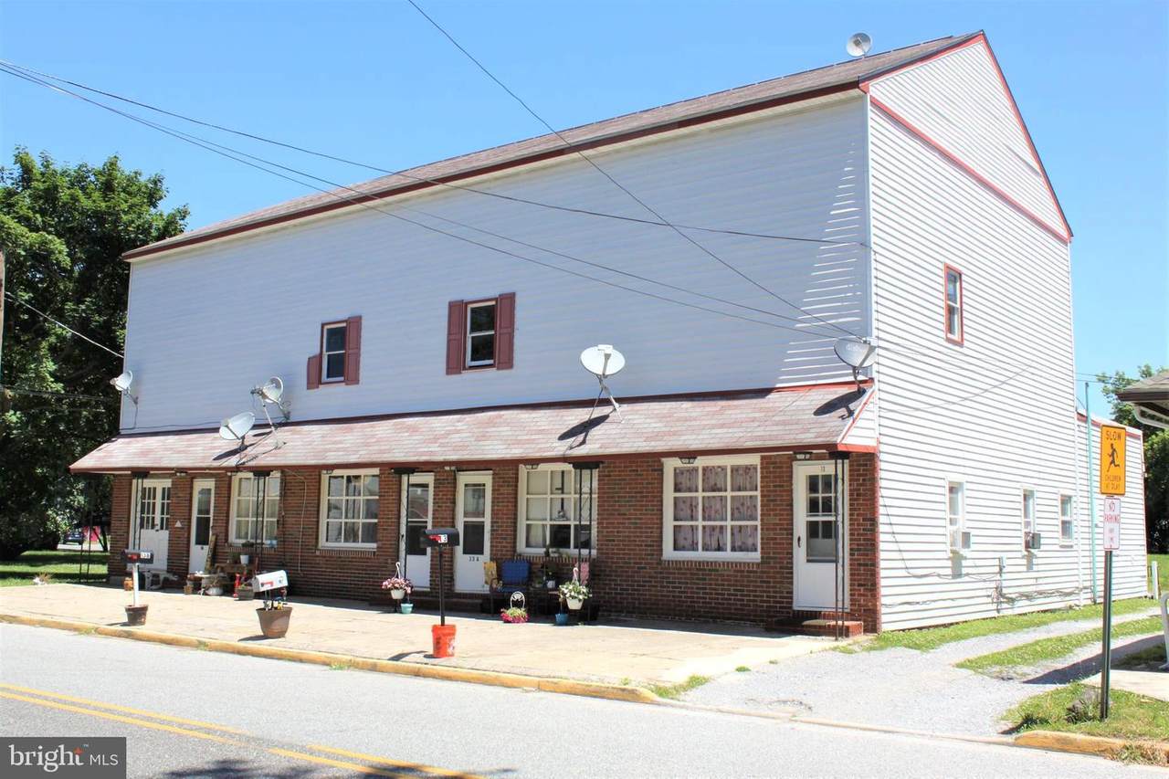 13 Railroad Avenue - Photo 1