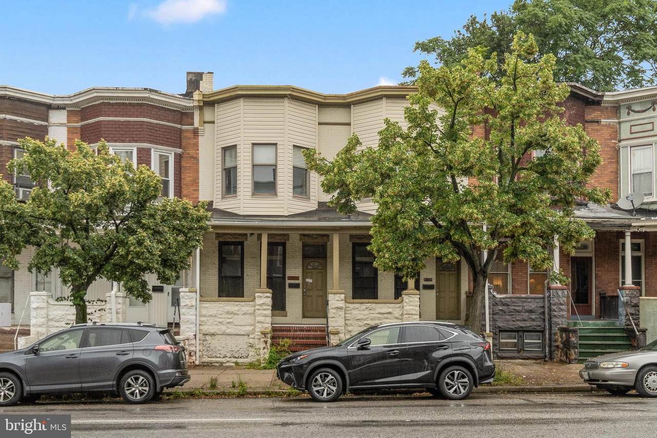 306 25TH Street - Photo 1