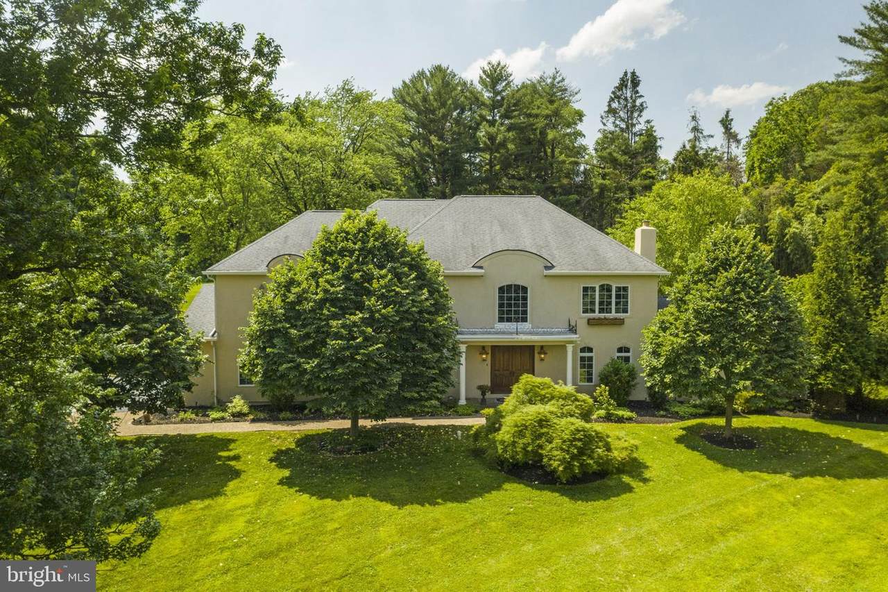 420 Whitehorse Road - Photo 1