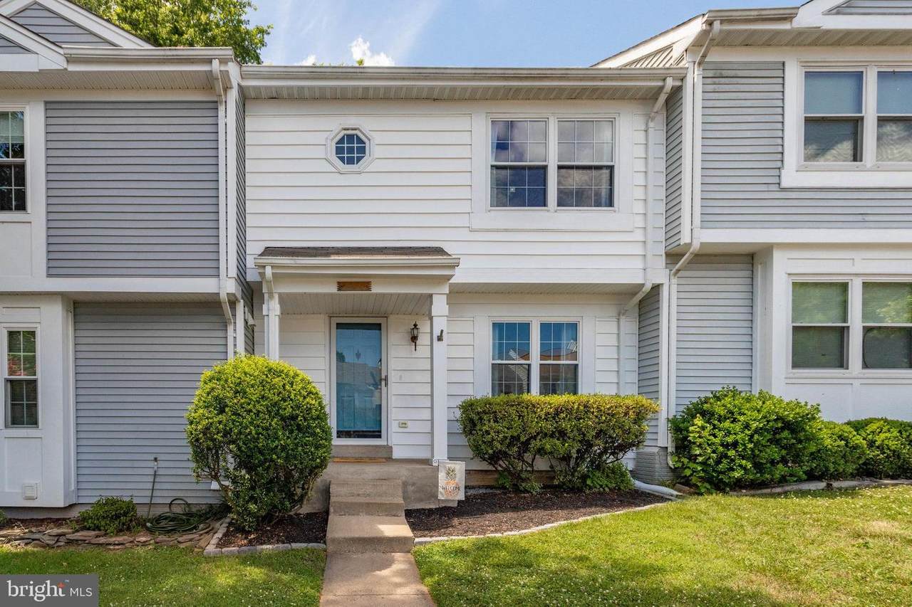 5246 Spring Branch Boulevard - Photo 1