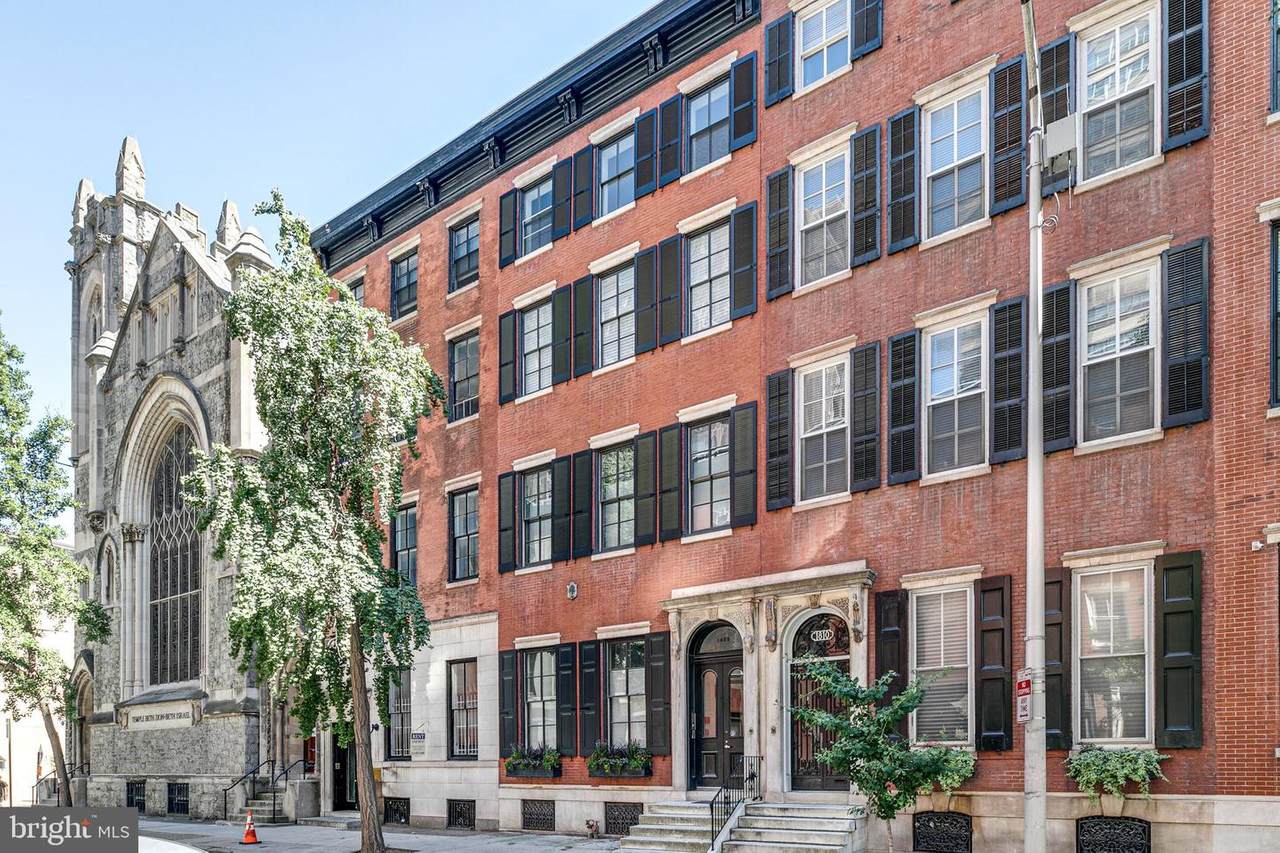 1808 Spruce Street - Photo 1