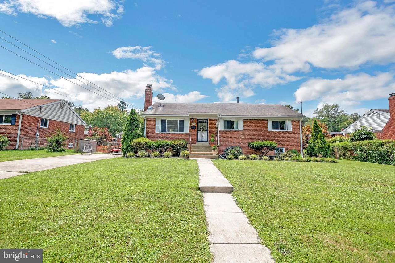 3714 Lockwood Lane - Photo 1
