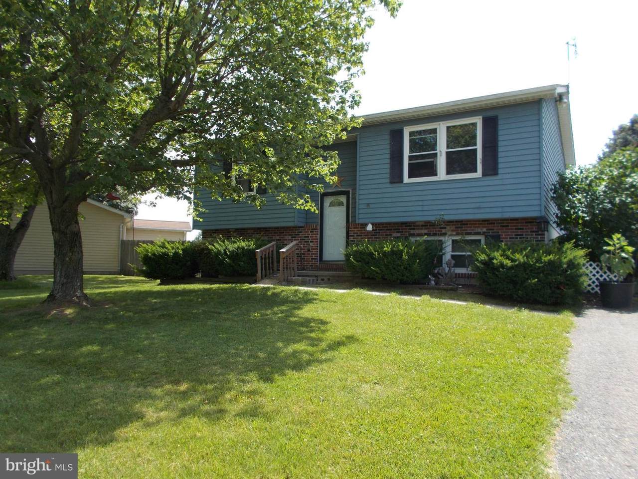 2803 Michelle Road - Photo 1