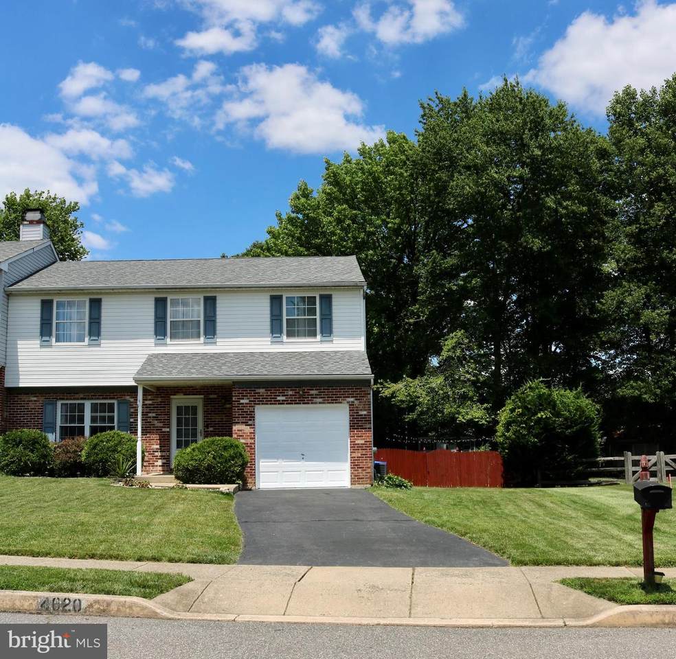 4020 Washington Drive - Photo 1