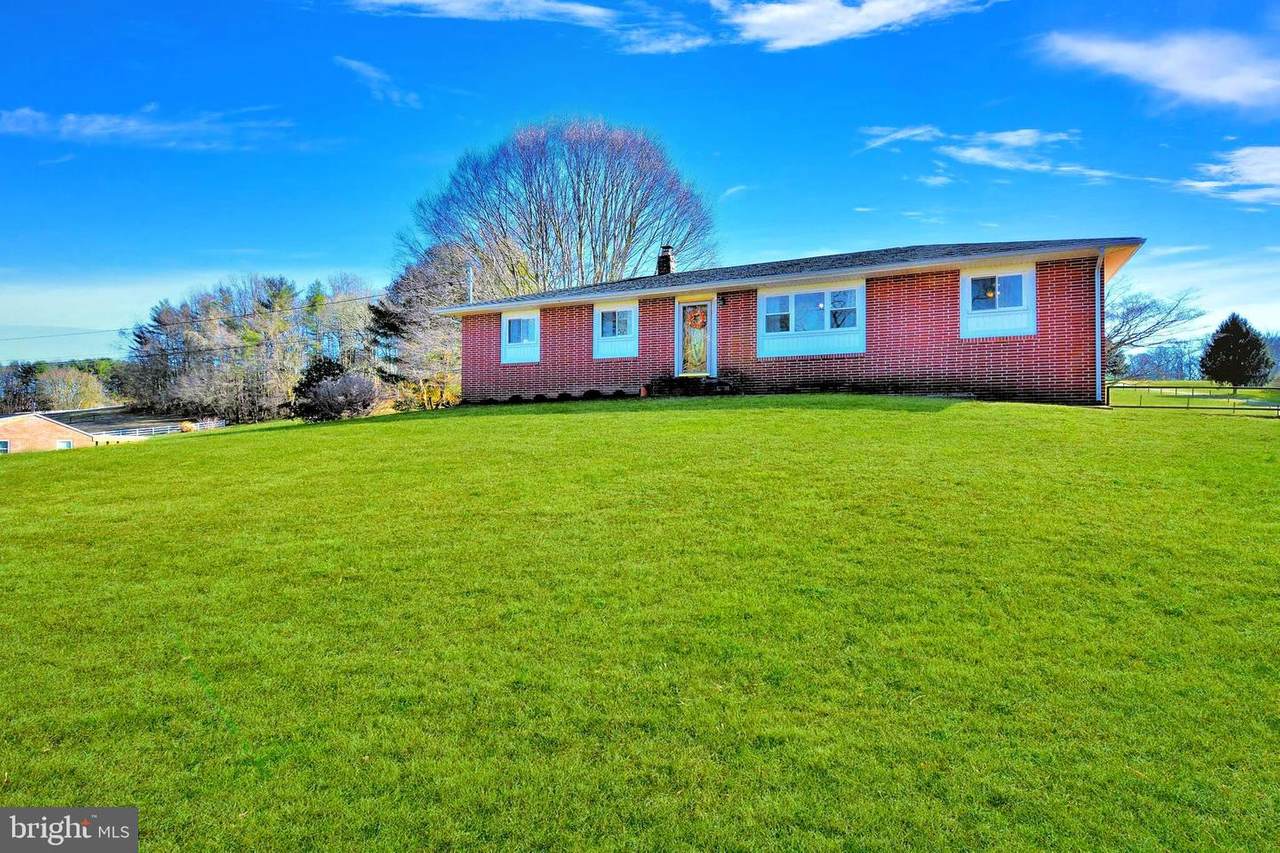 1821 Glenville Road - Photo 1
