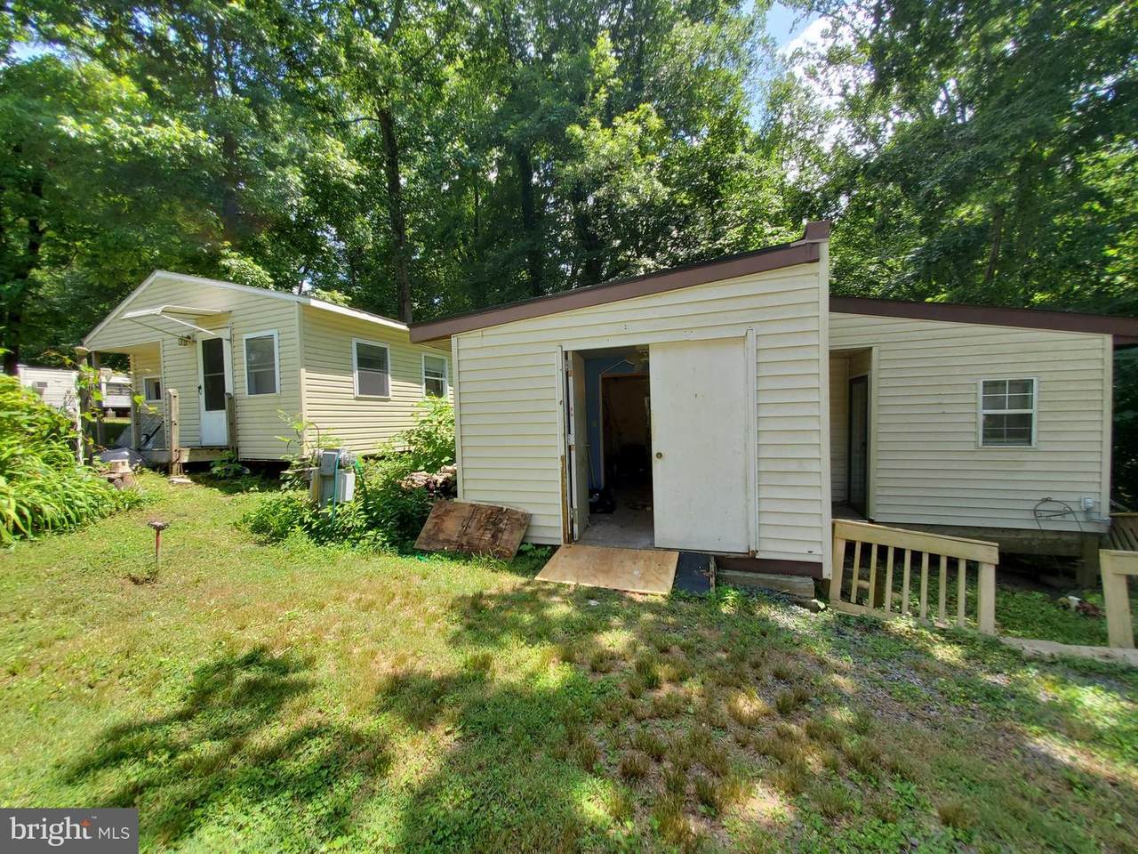 28,29 Mohawk Lane - Photo 1