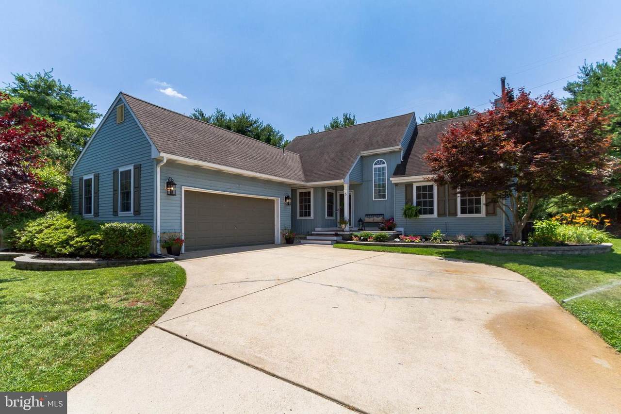 5 Bentley Court - Photo 1