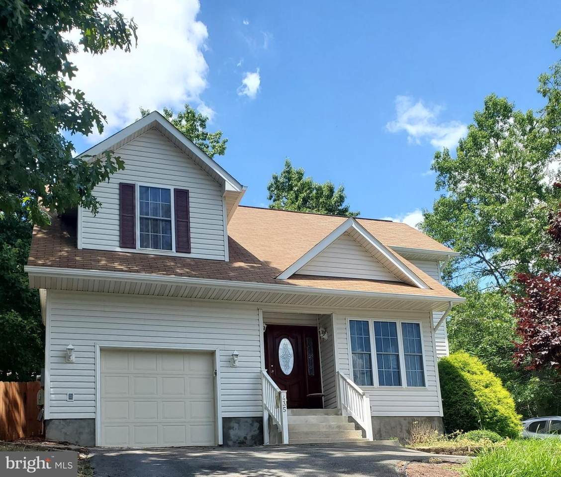 435 Butternut Drive - Photo 1