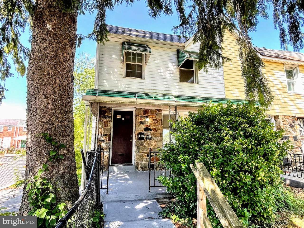 5402 Narcissus Avenue - Photo 1