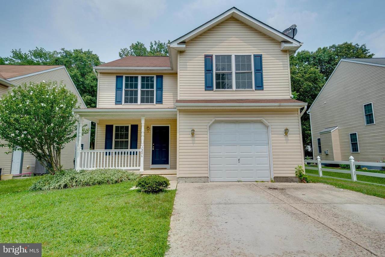 1206 Chestnut Street - Photo 1