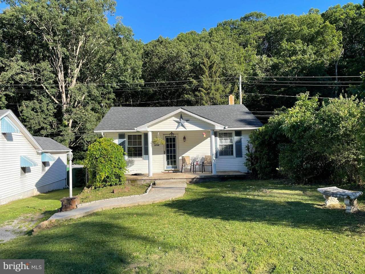 12708 Cresap Street - Photo 1