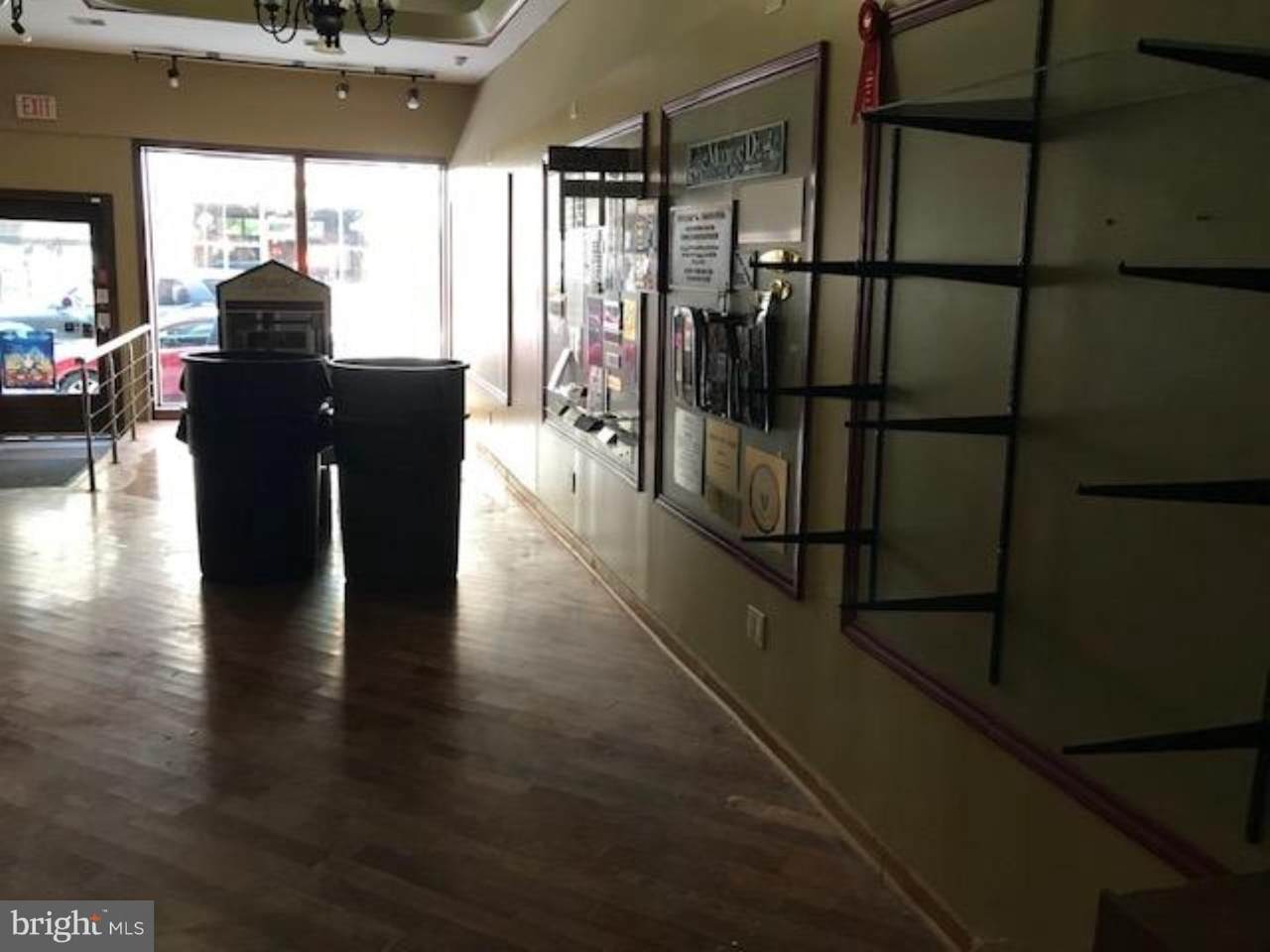1220 Walnut Street - Photo 1