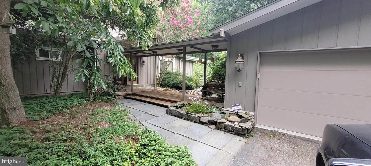 494 Dogwood Drive - Photo 1