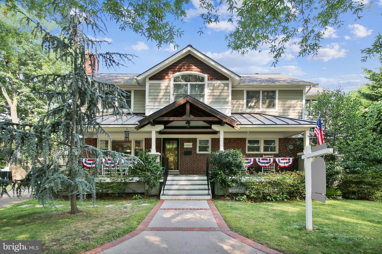 10504 Forest Avenue - Photo 1