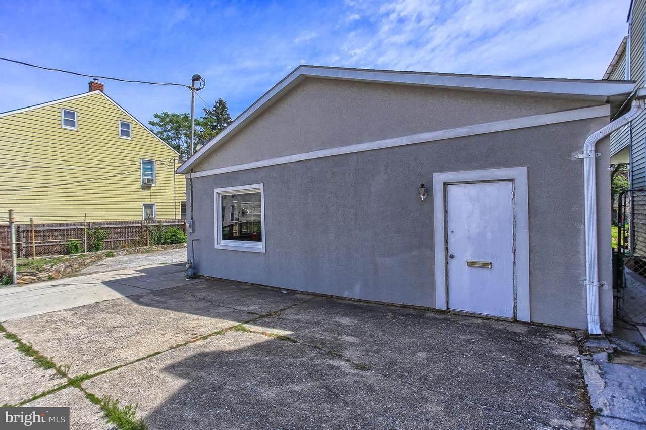 523 Smith Street - Photo 1