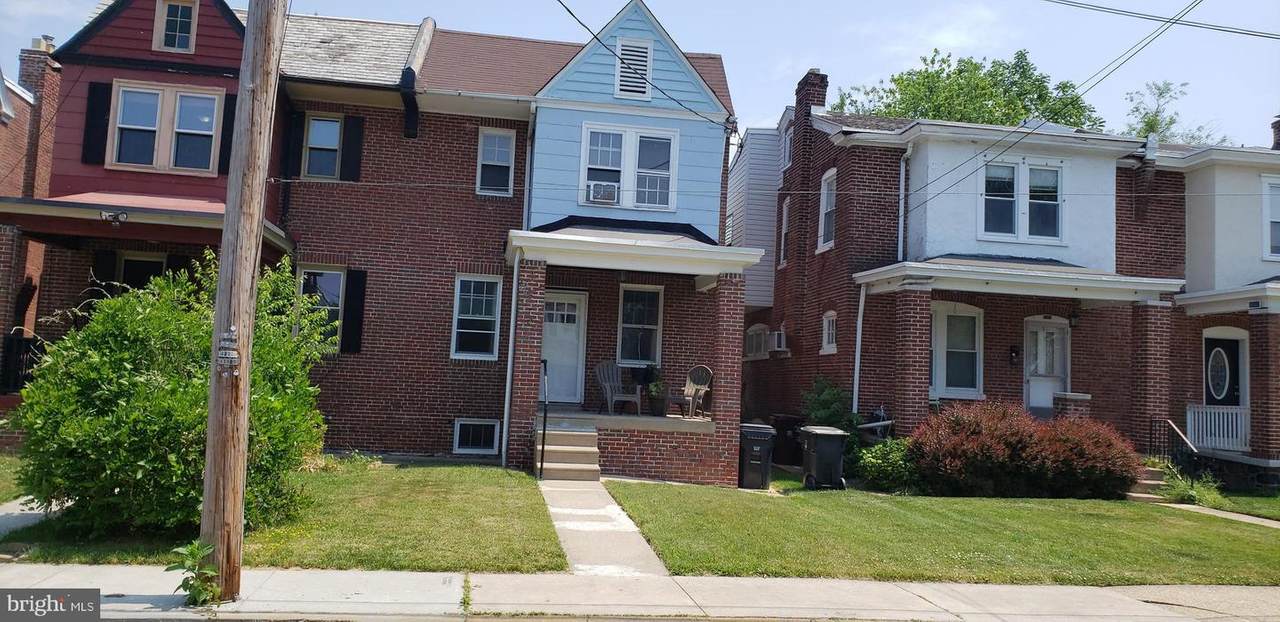 609 30TH Street - Photo 1