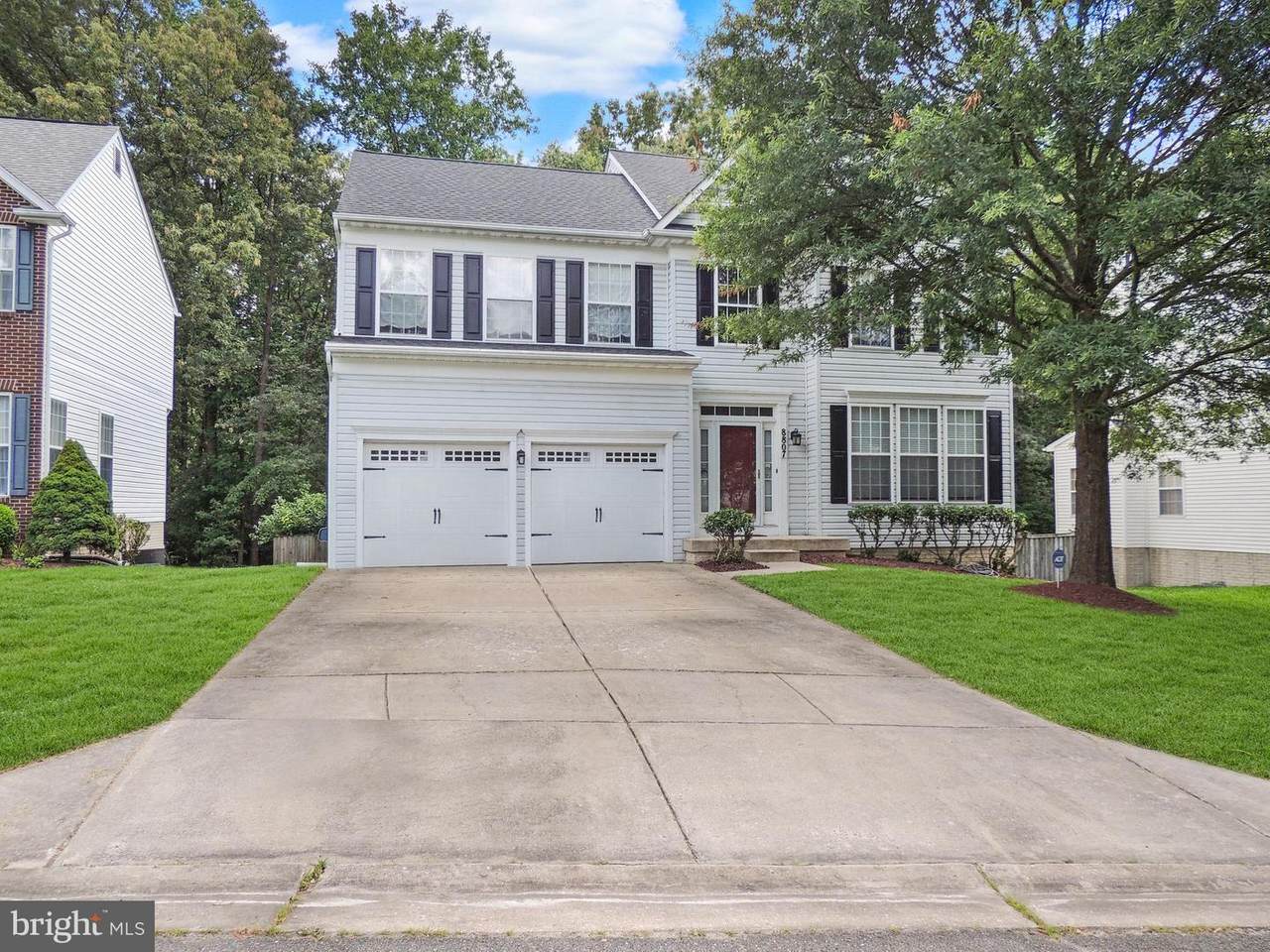 8807 Sumner Grove Drive - Photo 1