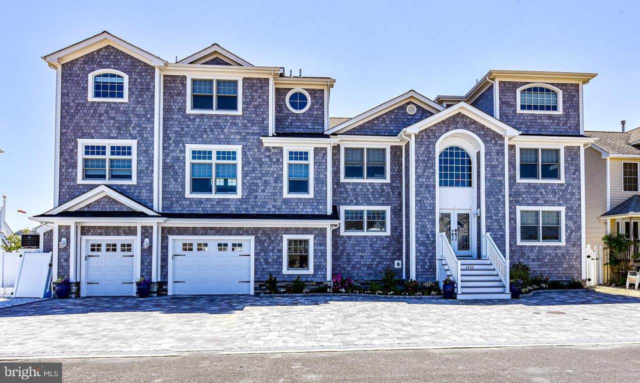 1435 Paul Boulevard - Photo 1