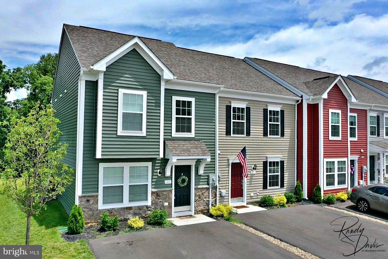 640 Thumper Drive - Photo 1
