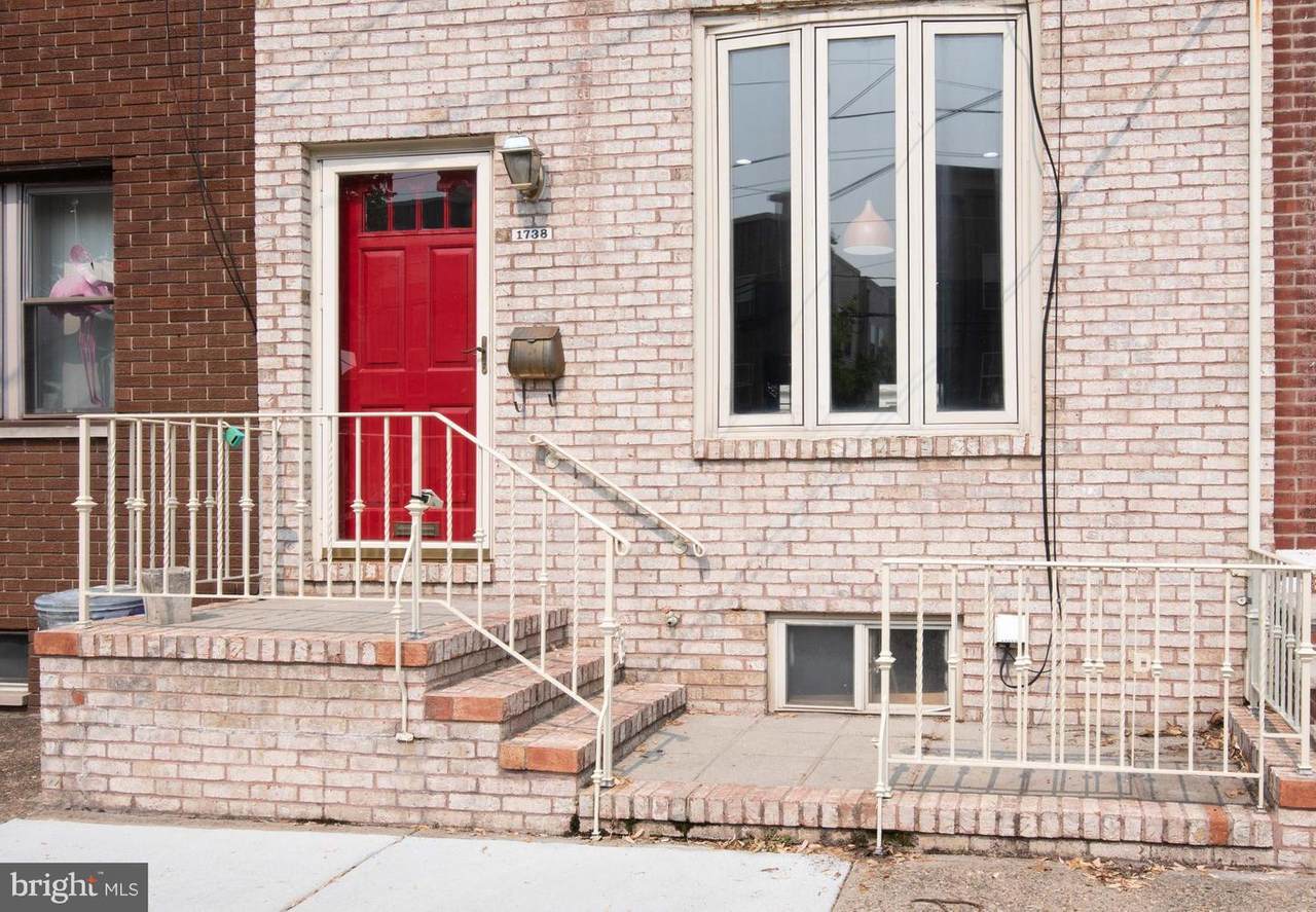 1738 Moyamensing Avenue - Photo 1