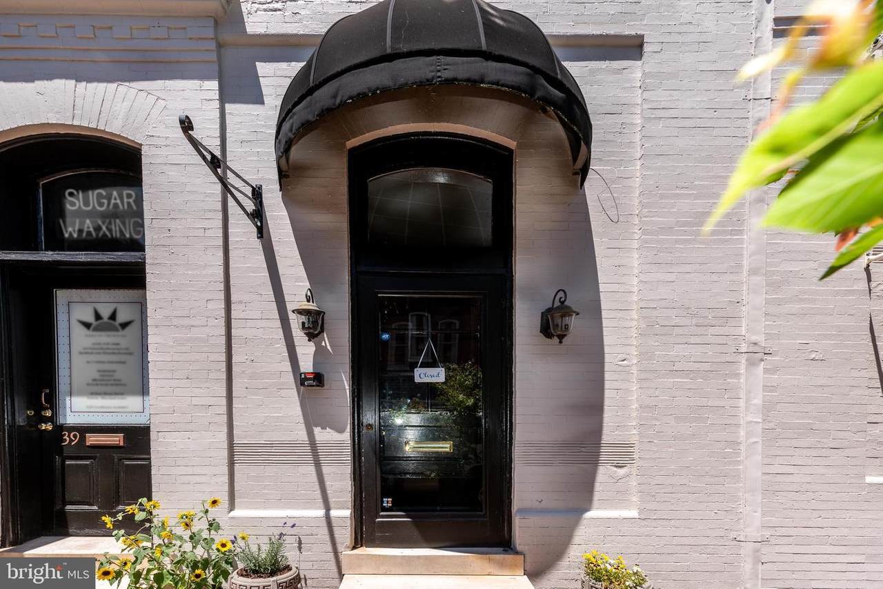 41 E Dover Street - Photo 1