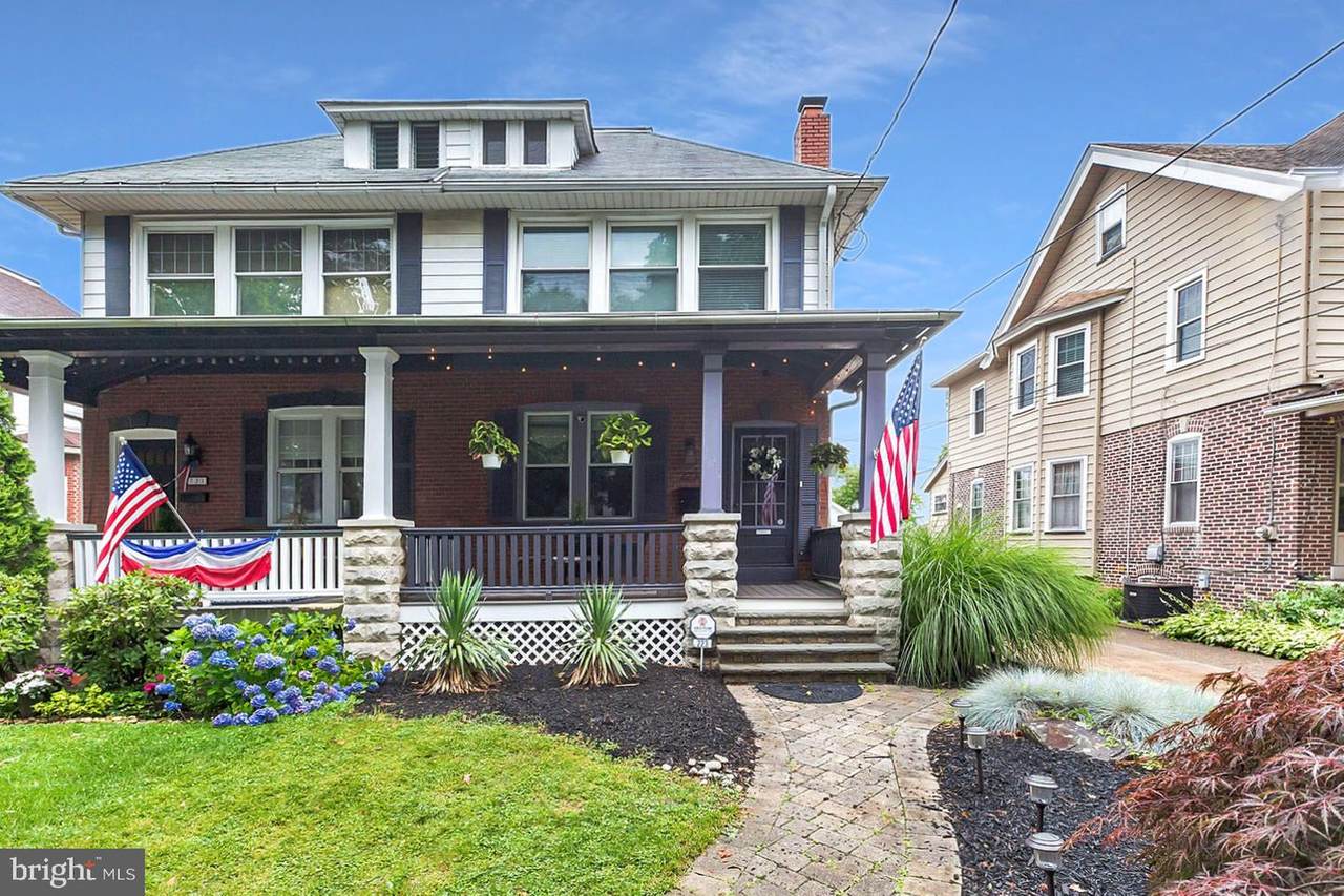 223 7TH Avenue - Photo 1