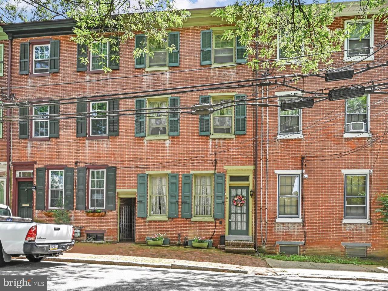 104 Washington Street - Photo 1