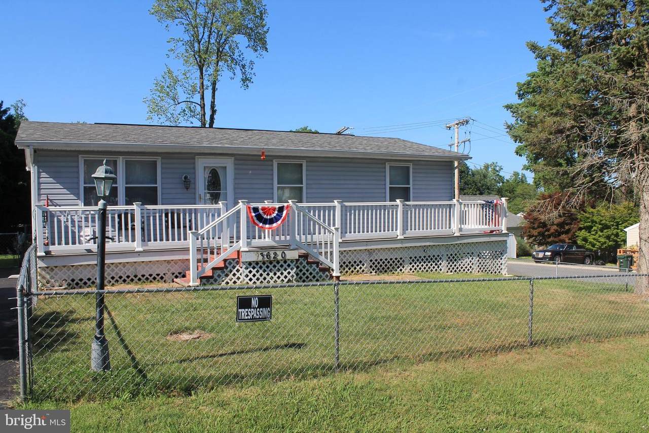3620 7TH Street - Photo 1