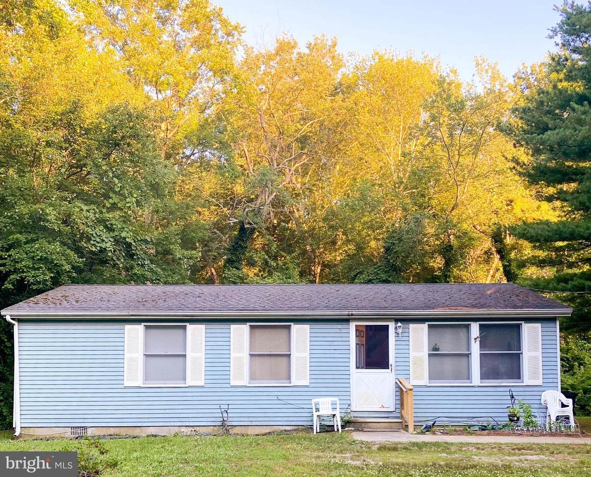 4003 James Moore Road - Photo 1