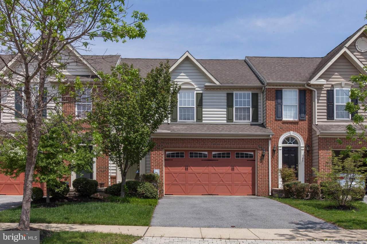 381 Sun Boulevard - Photo 1