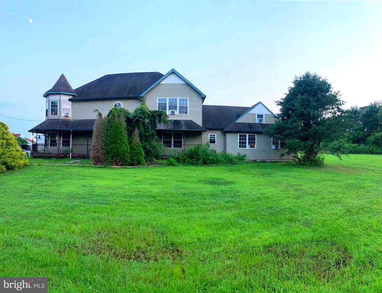 100 County House Road - Photo 1