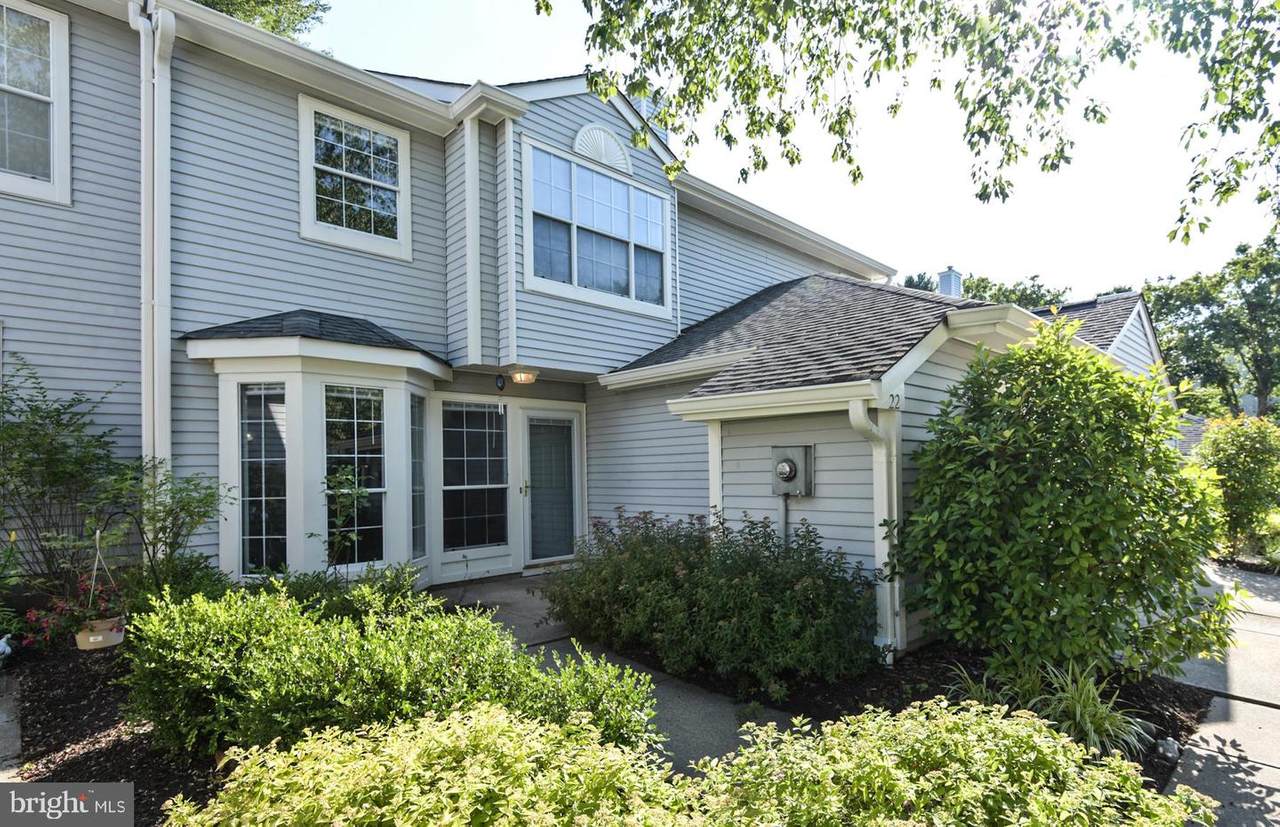 22 Aldgate Court - Photo 1