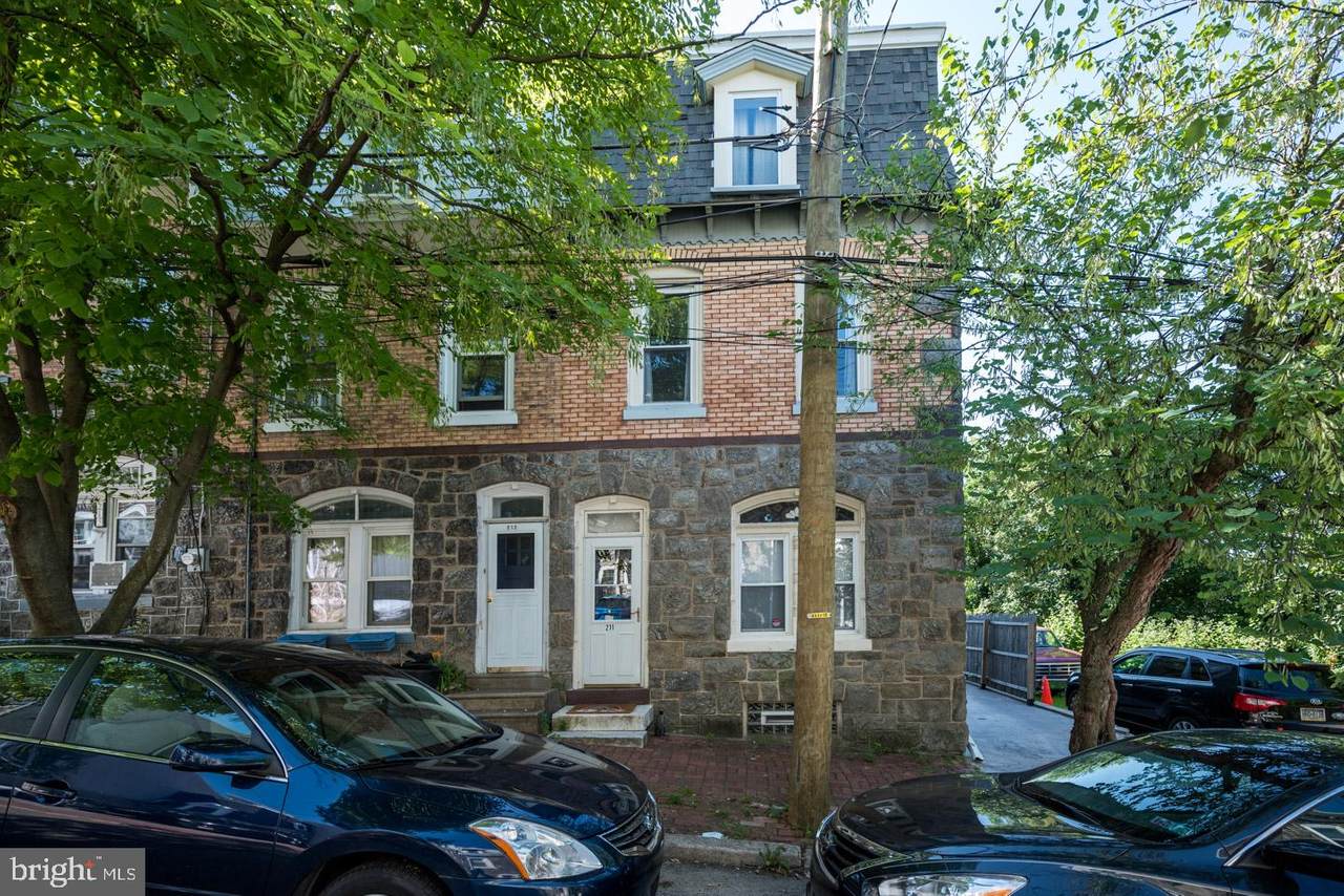 211 Wendover Street - Photo 1