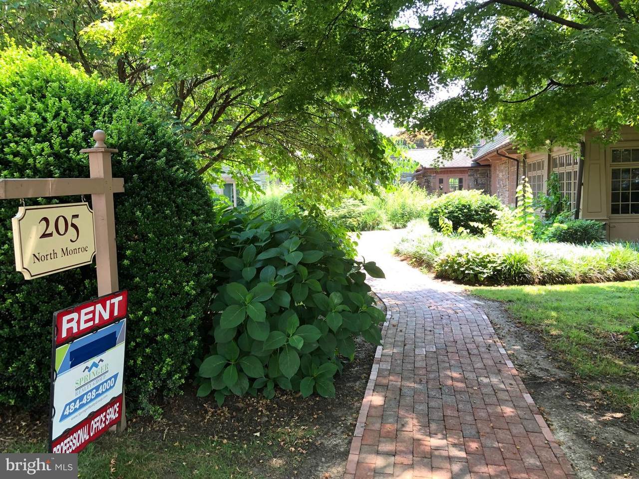 205 Monroe Street - Photo 1
