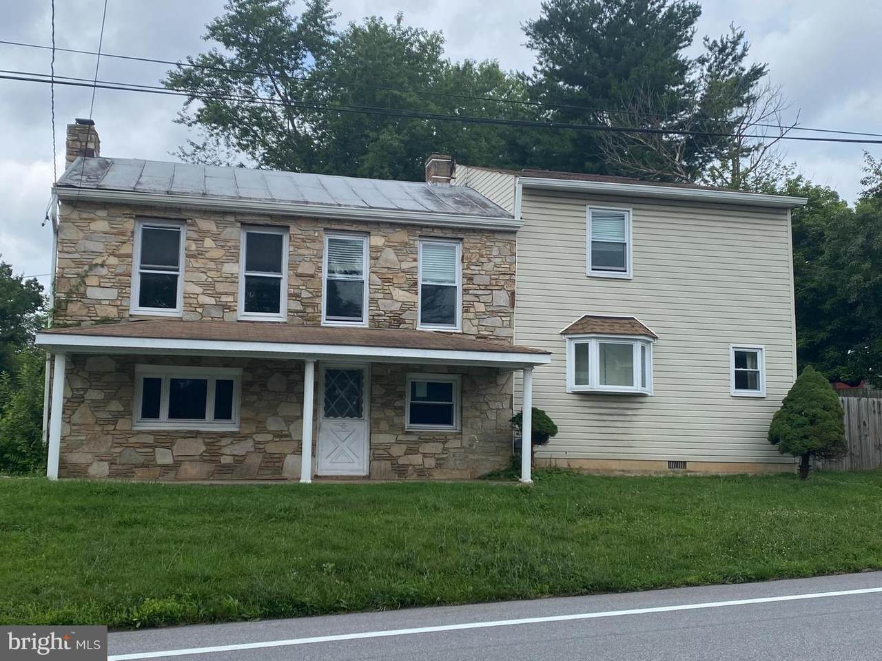 2914 Littlestown Pike - Photo 1