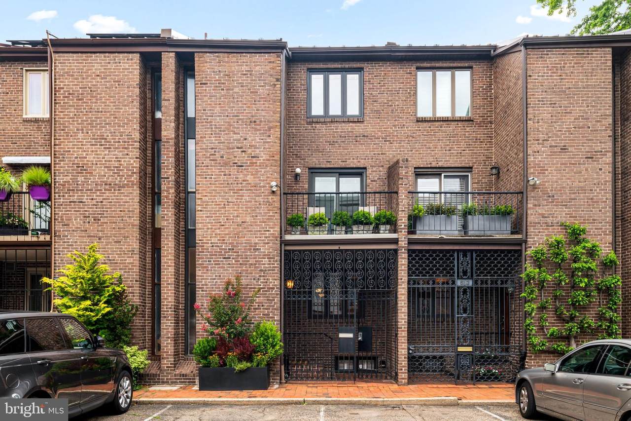 615 Addison Street - Photo 1