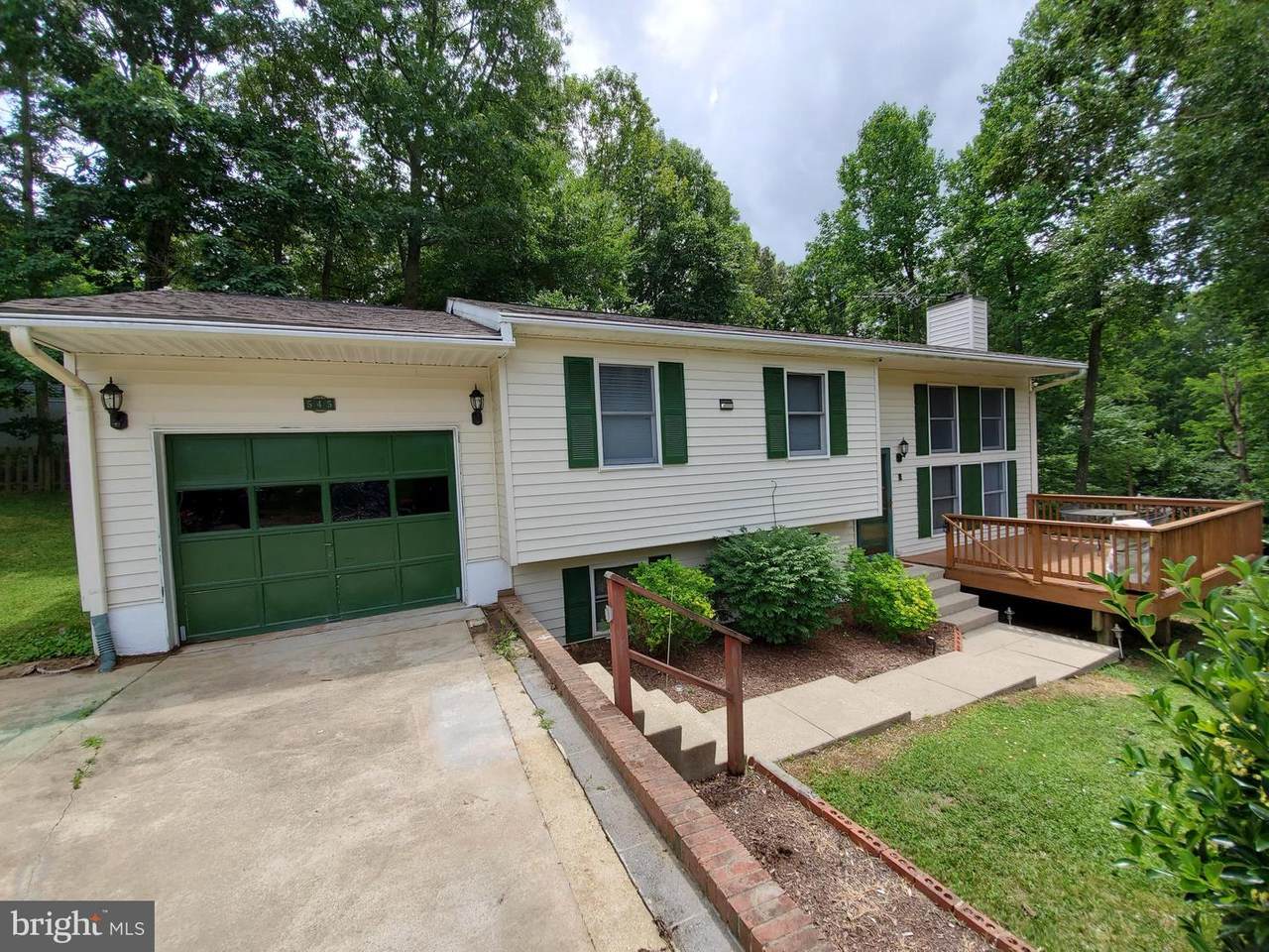 545 Planters Wharf Road - Photo 1