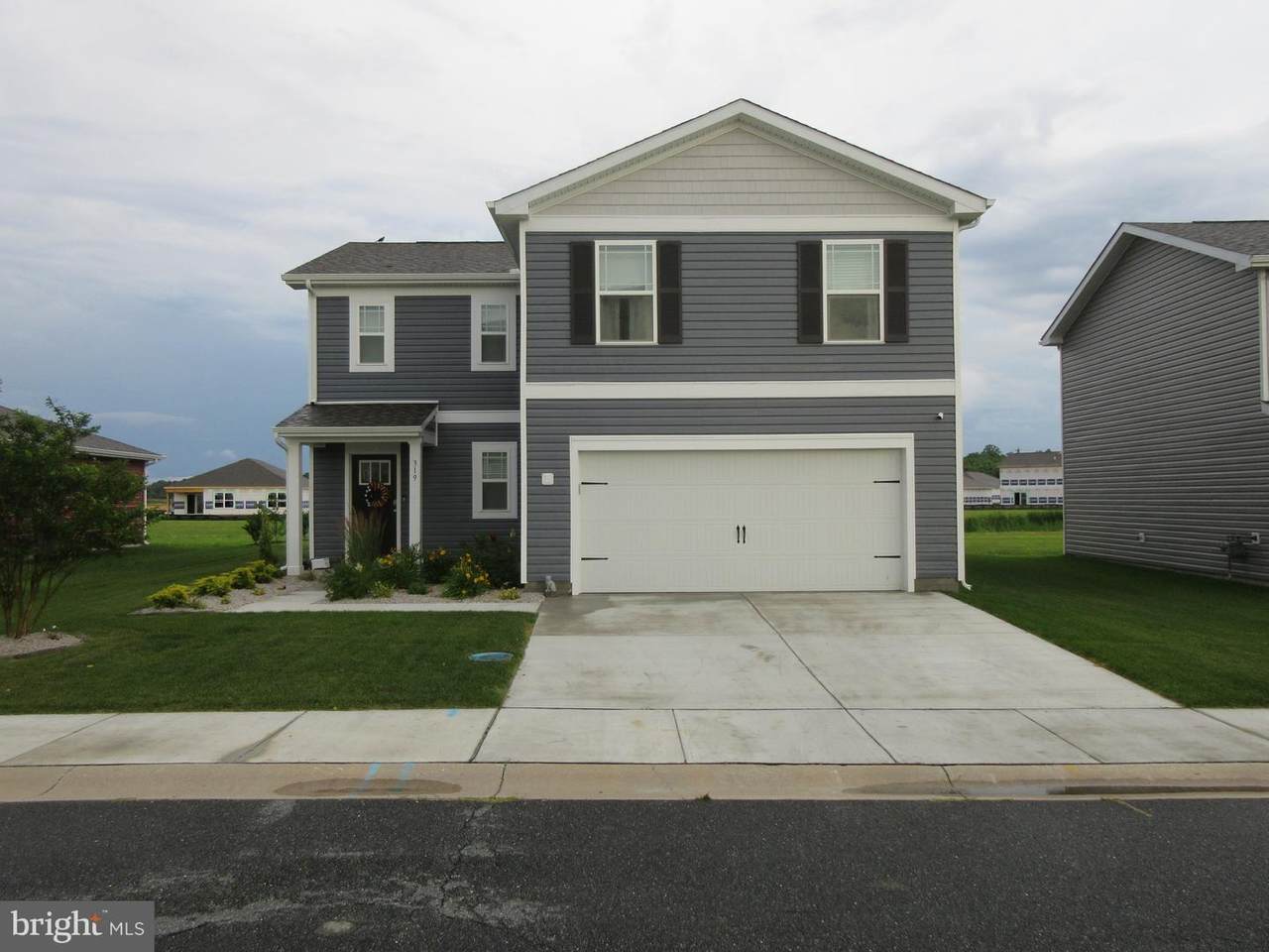 319 Planters Drive - Photo 1