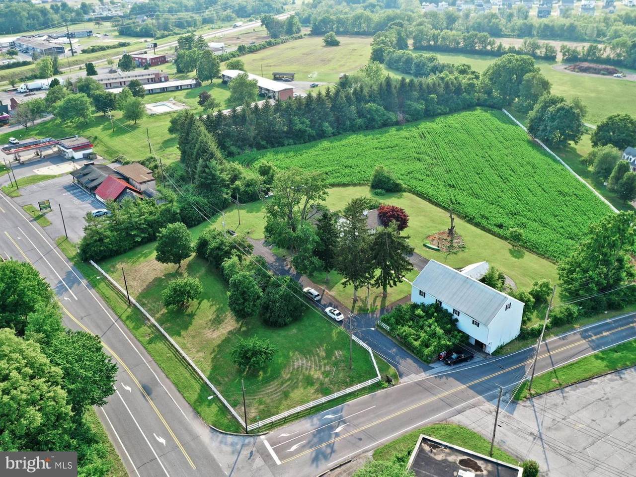 20 Hill Road - Photo 1
