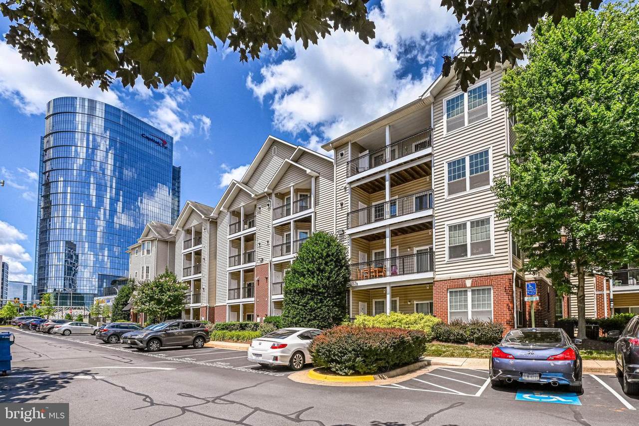 1600 Spring Gate - Photo 1
