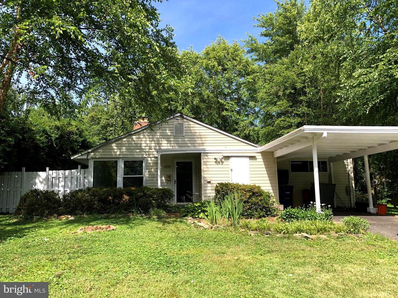7102 Oak Ridge Road - Photo 1