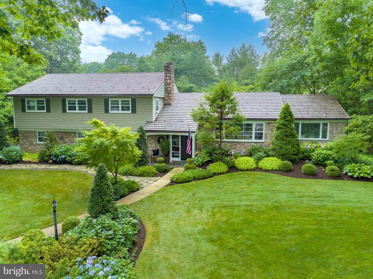 1223 Old Mill - Photo 1