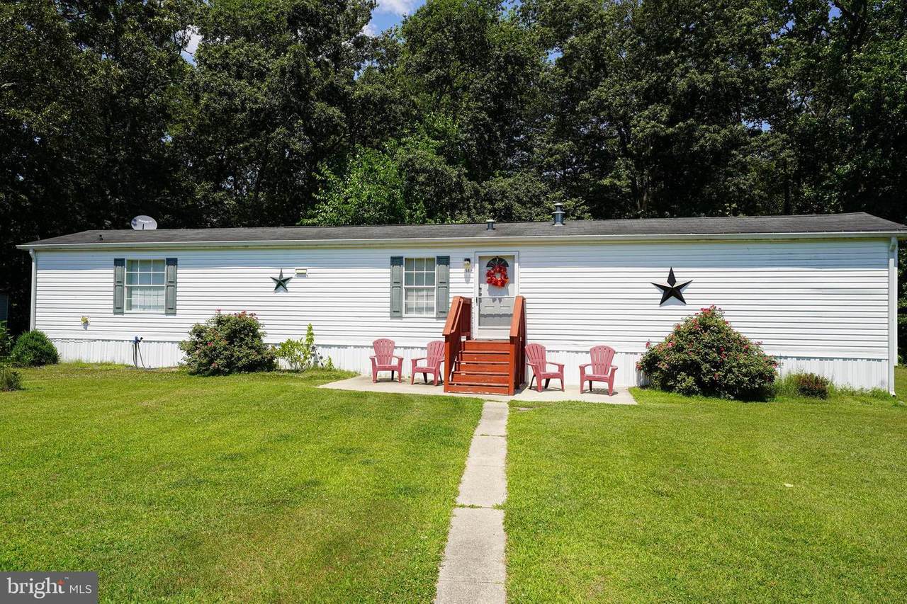 5819 Homestead Street - Photo 1
