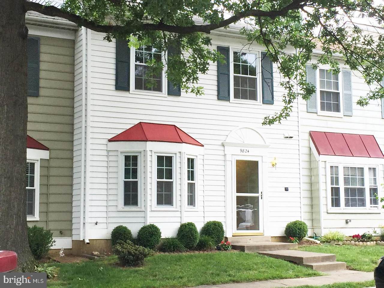 9824 Oakdale Woods Court - Photo 1