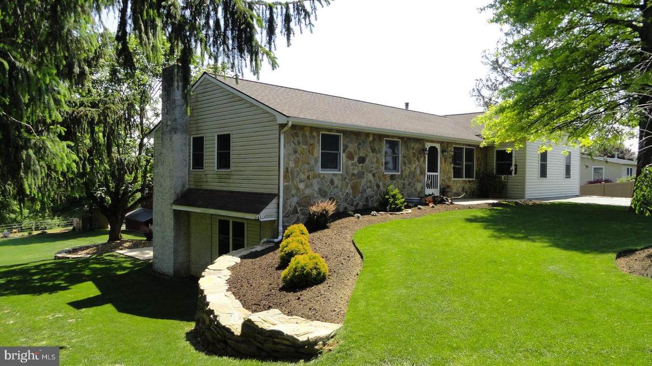 1903 White Oak Road - Photo 1