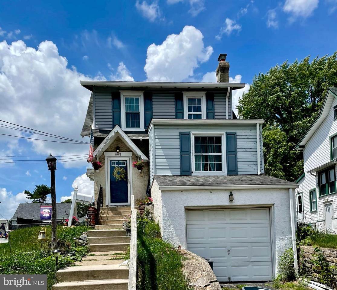 608 Sharp Avenue - Photo 1